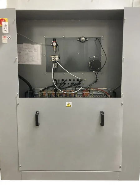 Fácil acceso a la parte mecánica de la máquina